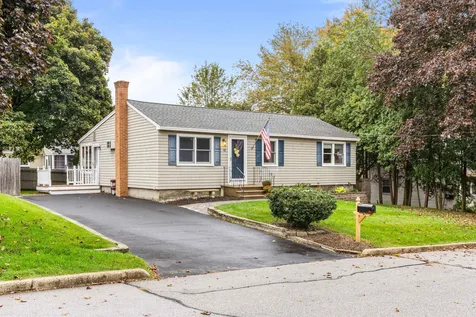 95 Green Acres Drive Manchester NH 03109