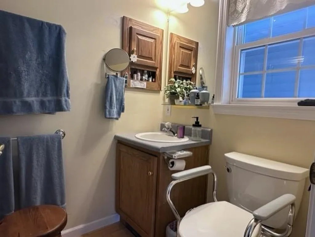 235 Tucker Drive Hopkinton NH 03229