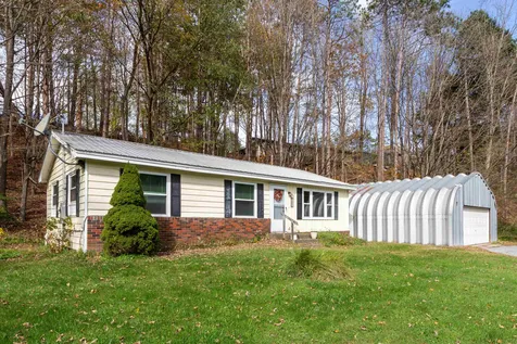 451 Governor Peck Highway Richmond VT 05477