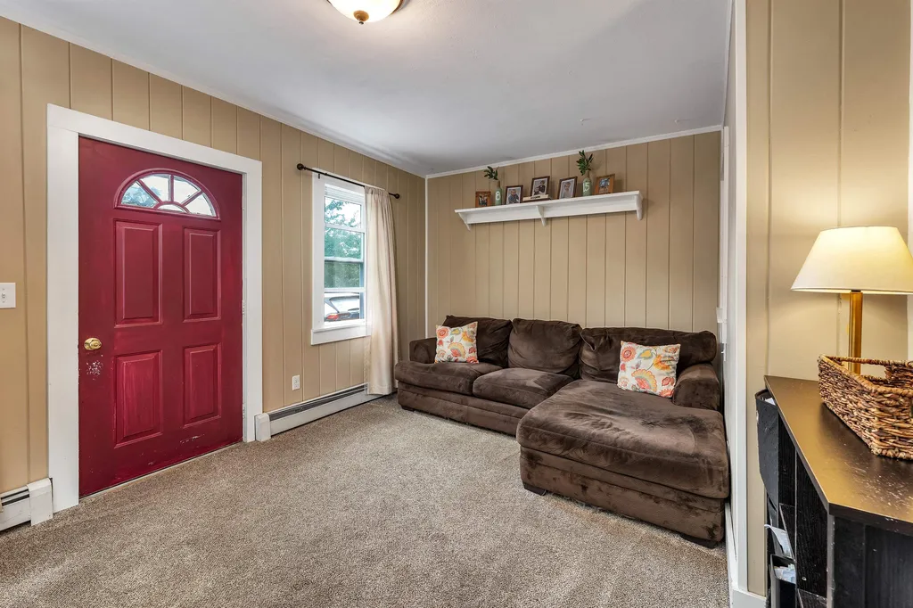 11 Depot Street Newfields NH 03856