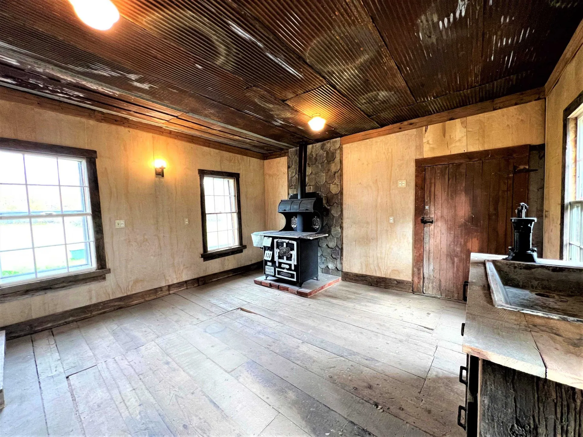 759 Lackey Road Holland VT 05829