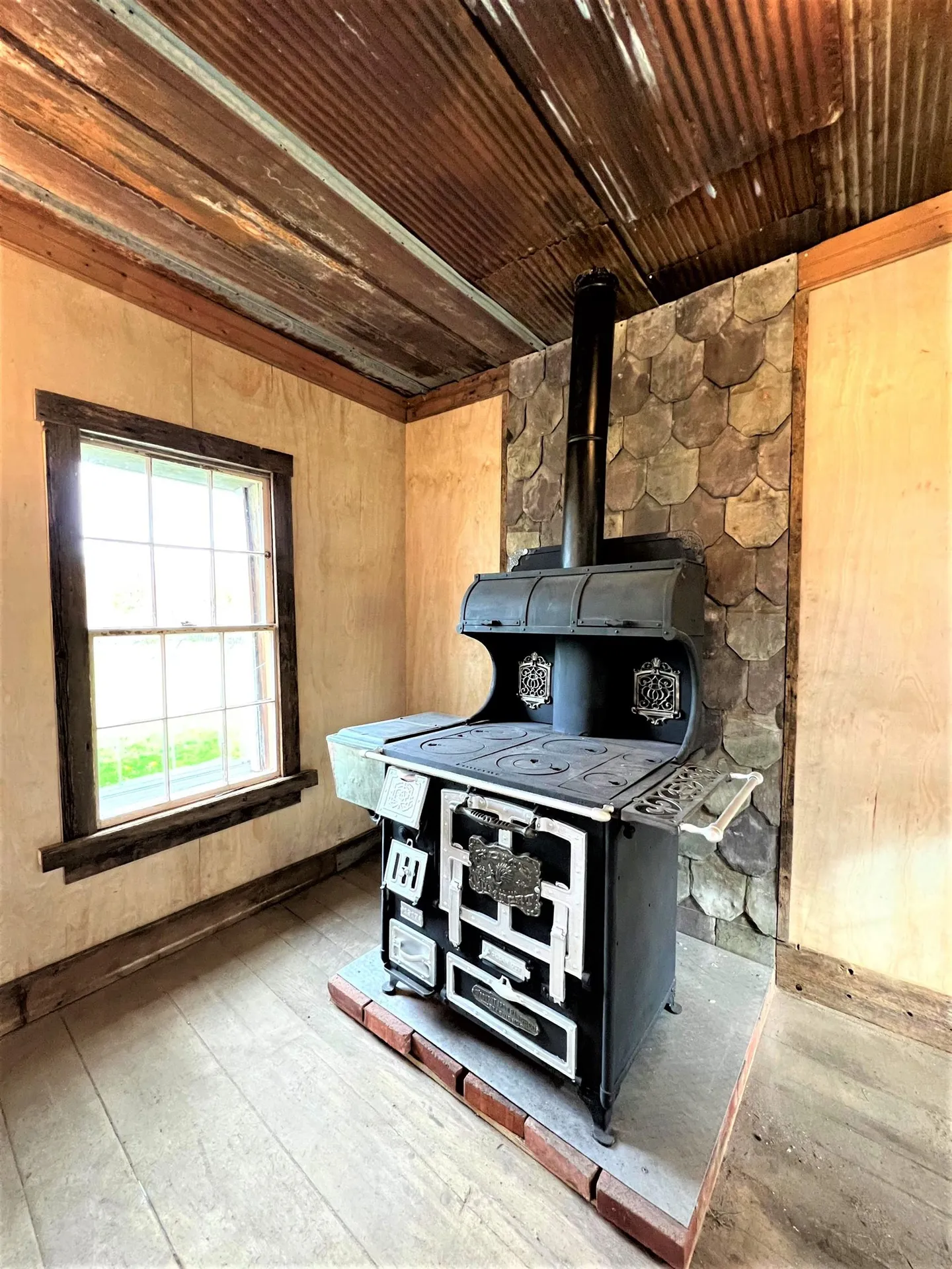 759 Lackey Road Holland VT 05829