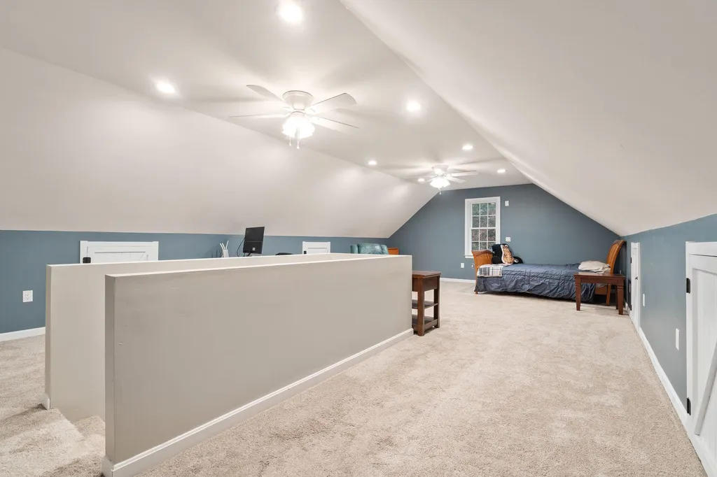 37 Strawberry Hill Road Bedford NH 03110