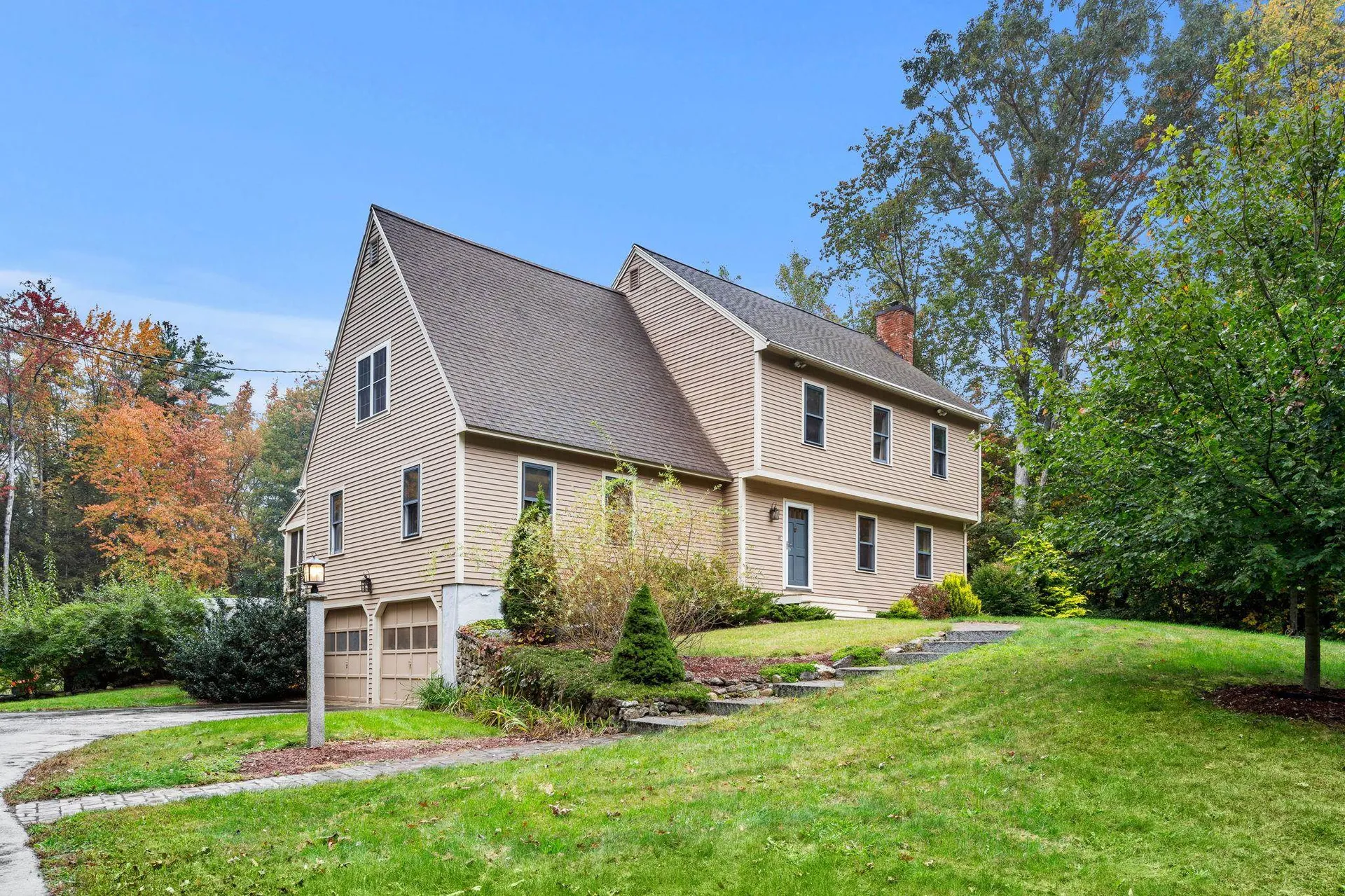 37 Strawberry Hill Road Bedford NH 03110