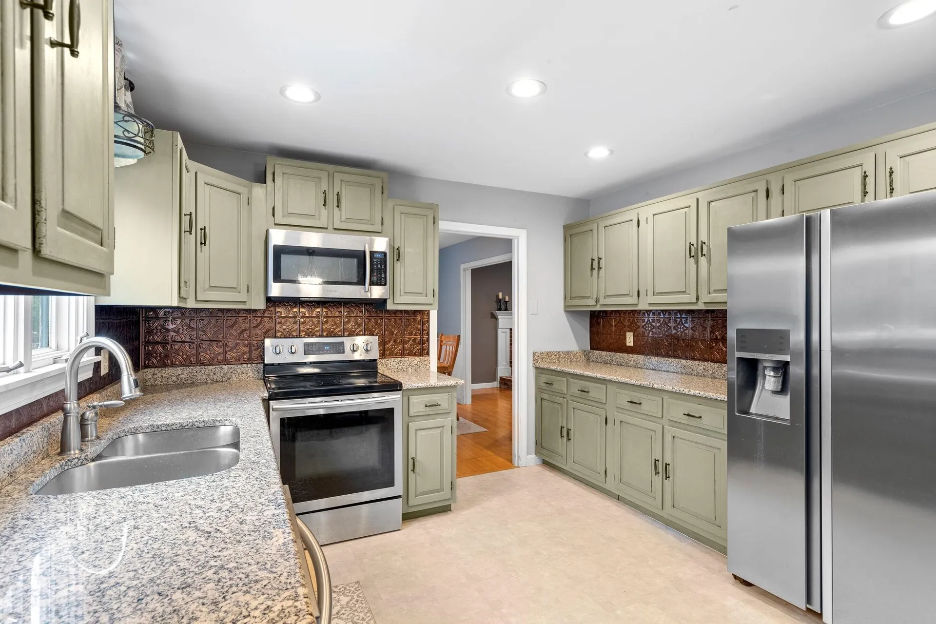 37 Strawberry Hill Road Bedford NH 03110
