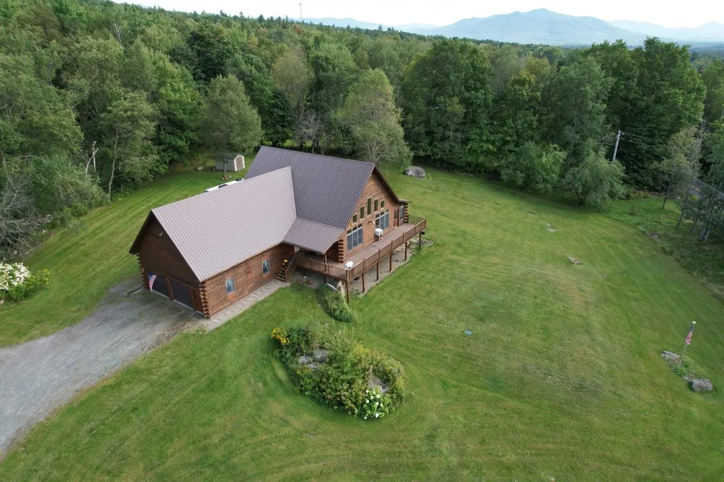 8 Marshall Road Jefferson NH 03583