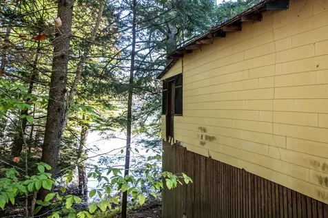 150 North Shore Drive Ludlow VT 05149