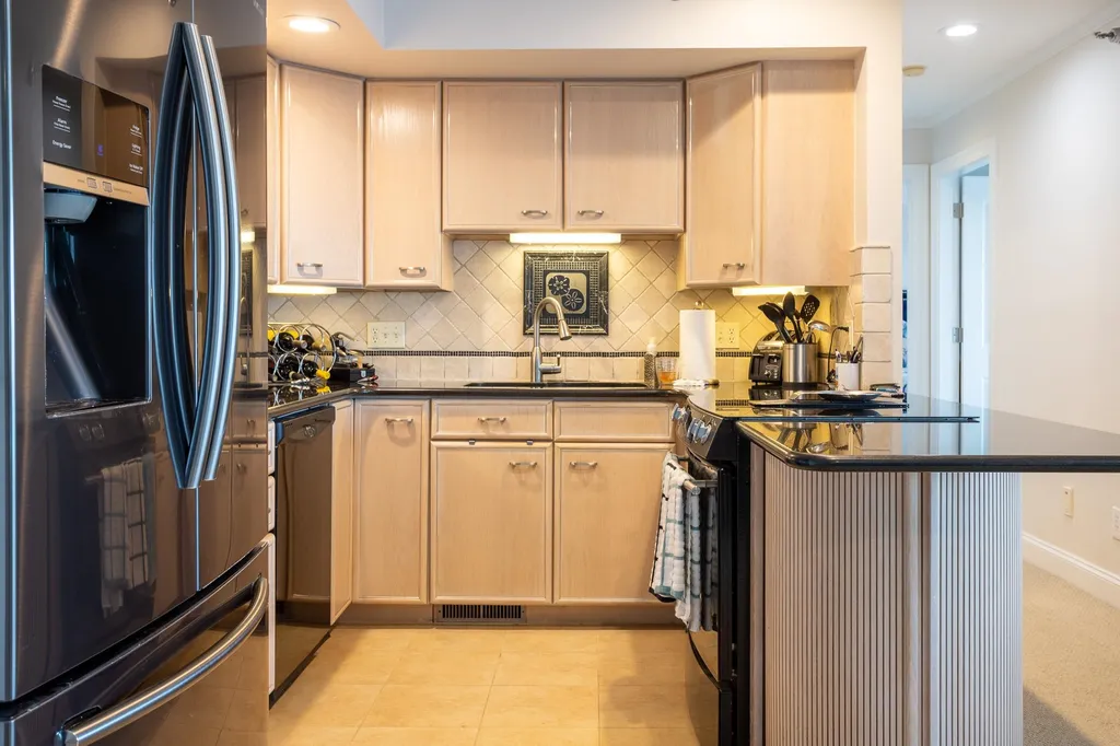 1044 Ocean Boulevard Hampton NH 03842