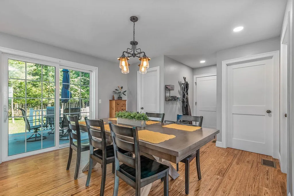 20 Beaumont Drive Dover NH 03820