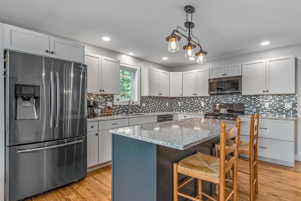 20 Beaumont Drive Dover NH 03820