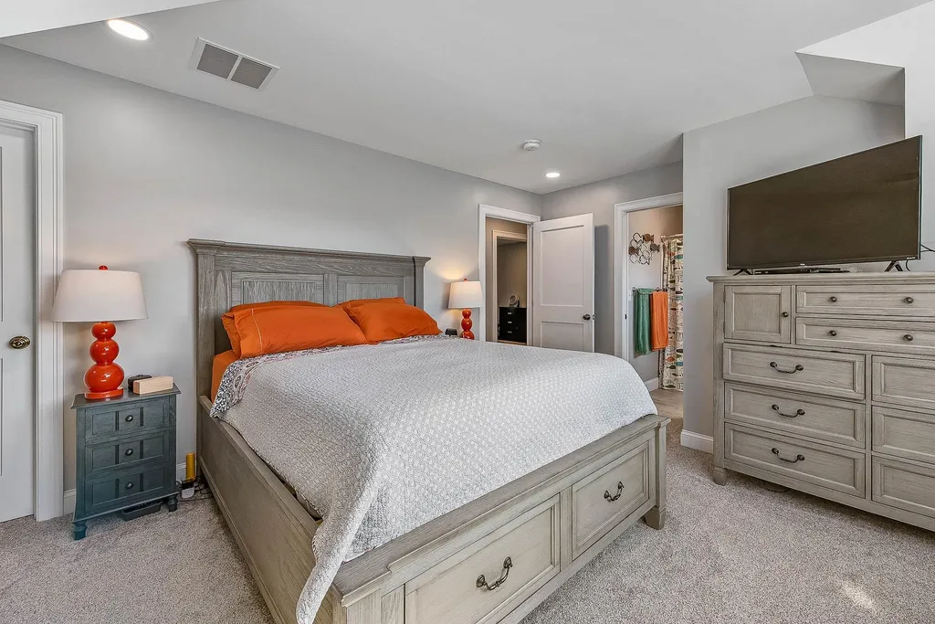 20 Beaumont Drive Dover NH 03820