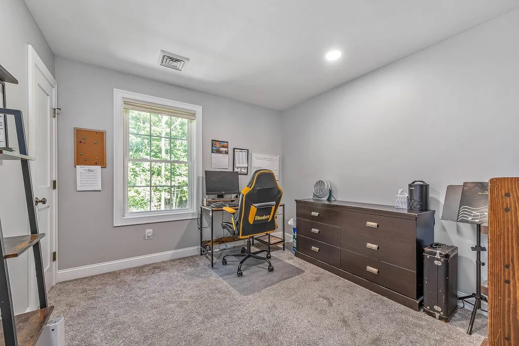 20 Beaumont Drive Dover NH 03820