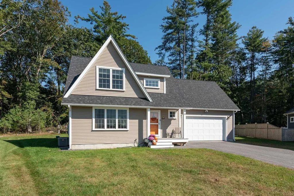 20 Beaumont Drive Dover NH 03820