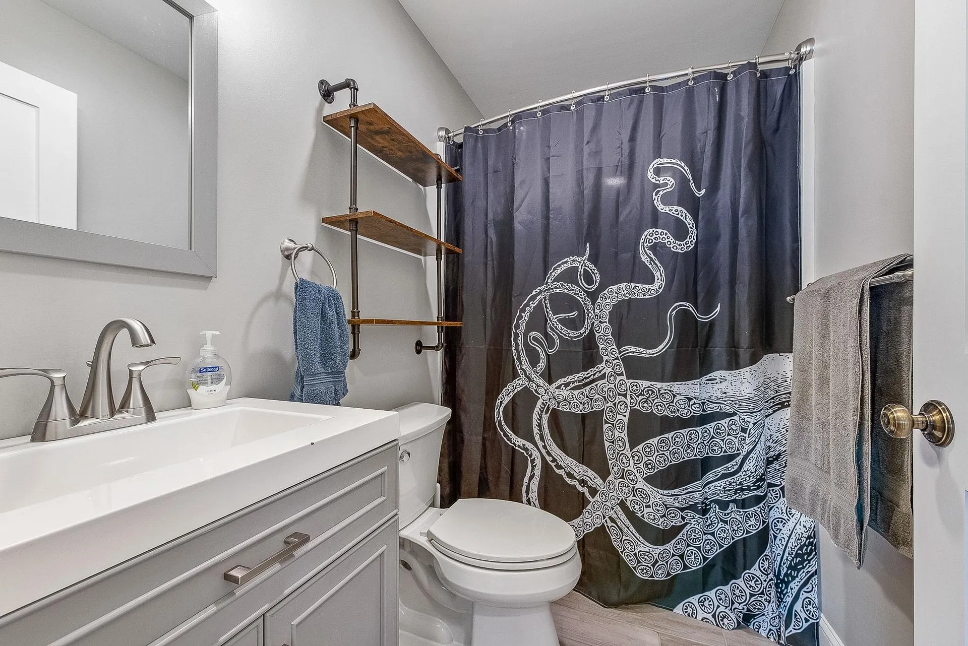 20 Beaumont Drive Dover NH 03820