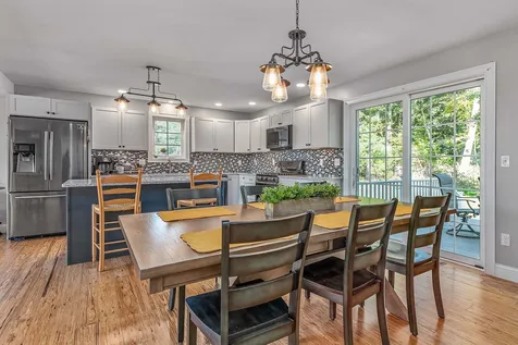 20 Beaumont Drive Dover NH 03820