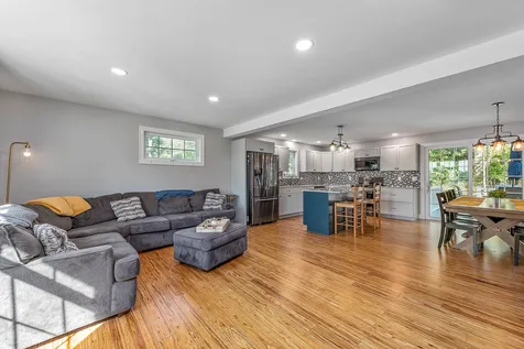 20 Beaumont Drive Dover NH 03820