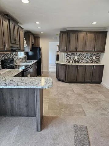 90 Colonial Village Somersworth NH 03878