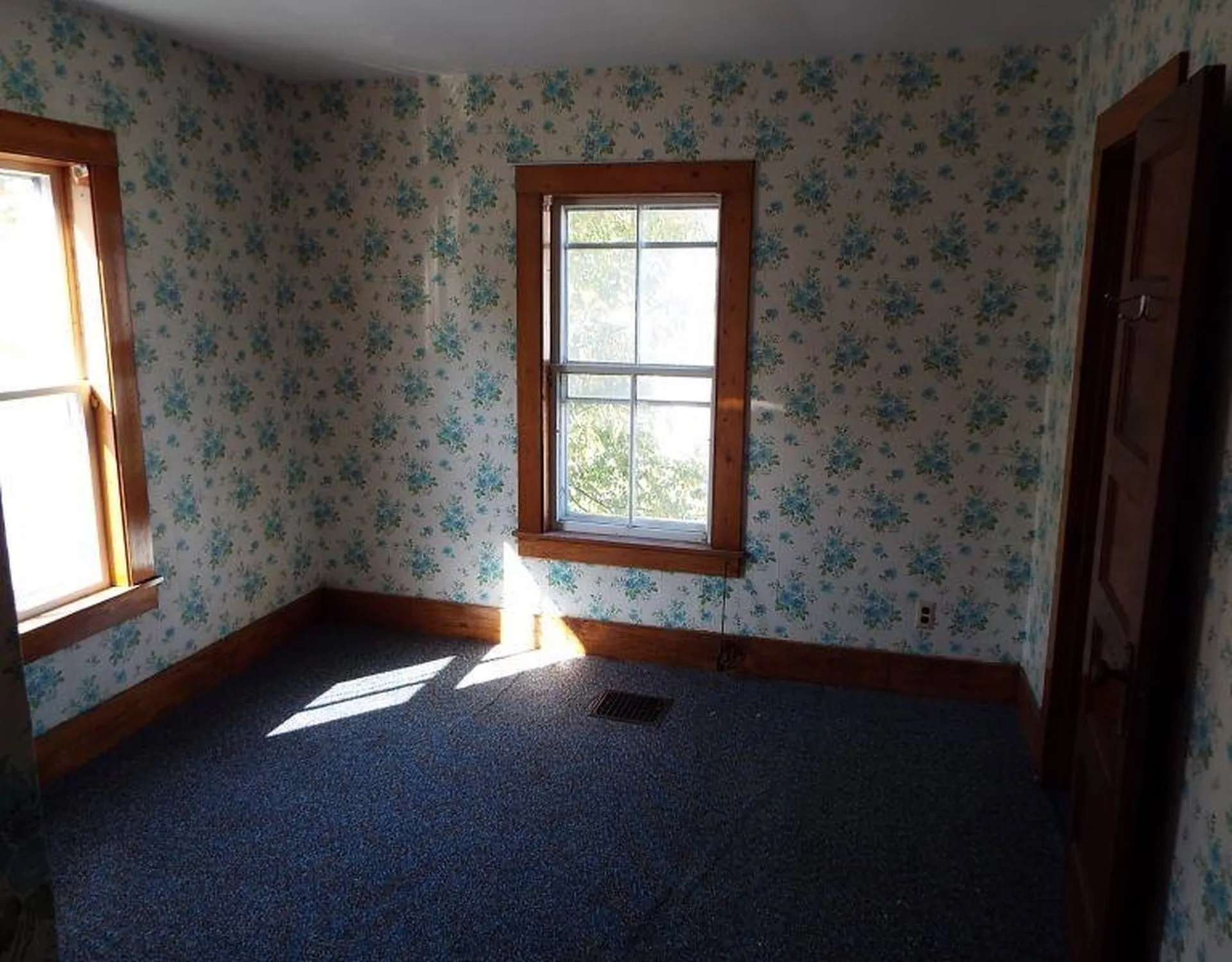 26 Thomas Street Richford VT 05476