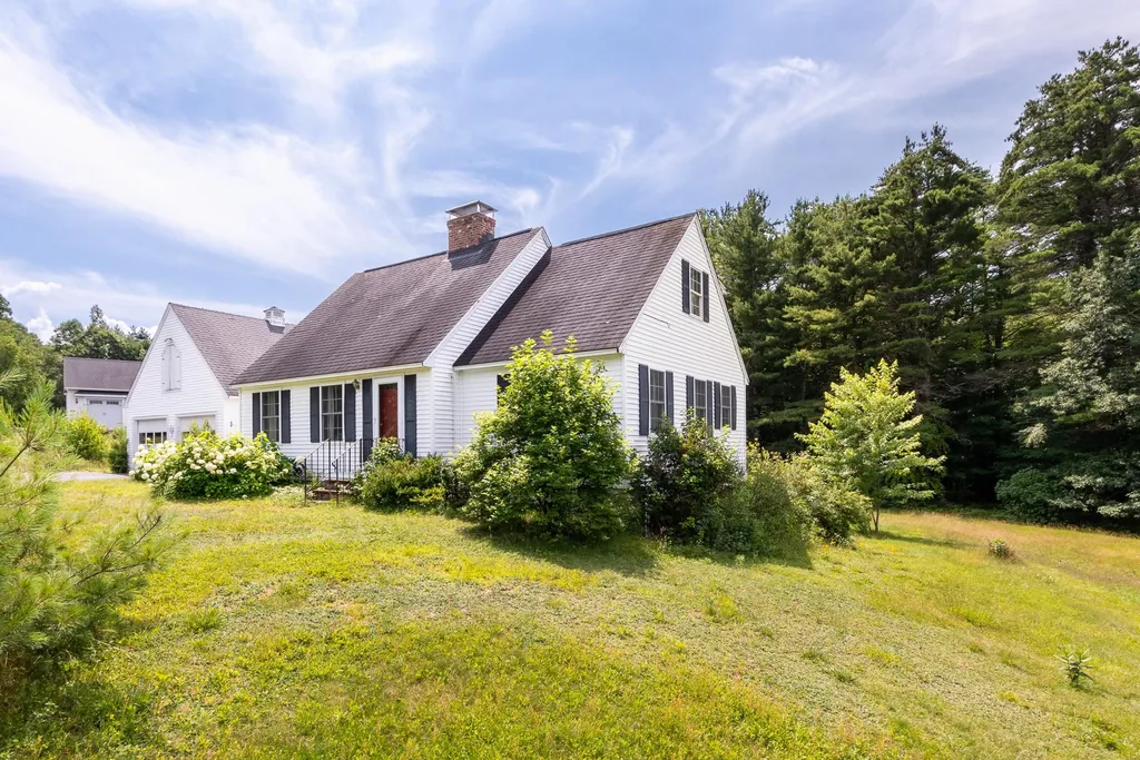 83 Blueberry Hill Road Meredith NH 03253