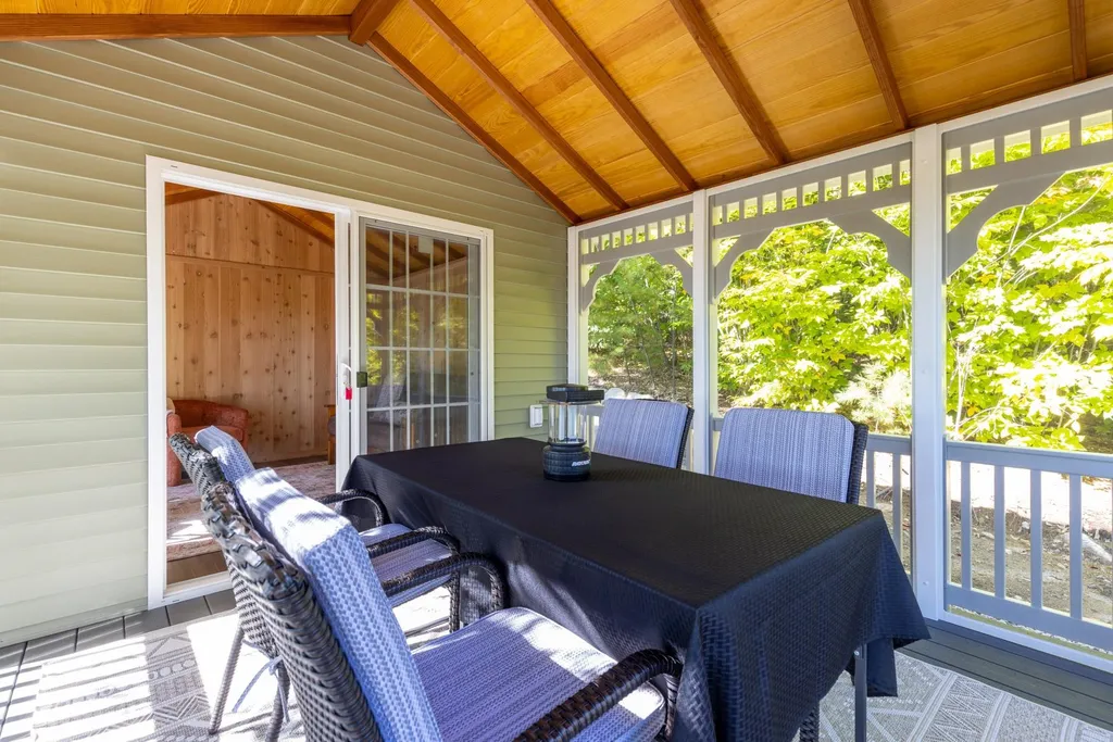 75 Walker Hill Road Ossipee NH 03864
