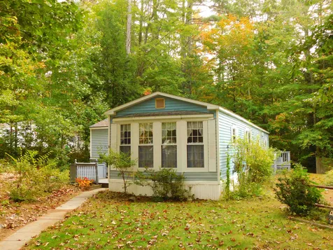 3 Bayberry Street Wolfeboro NH 03894