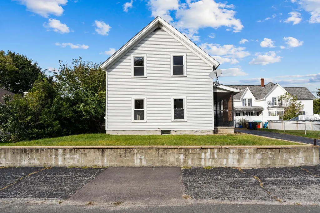 128 Young Street Manchester NH 03103