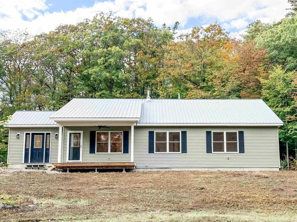 272 Drake Hill Road Albany NH 03818