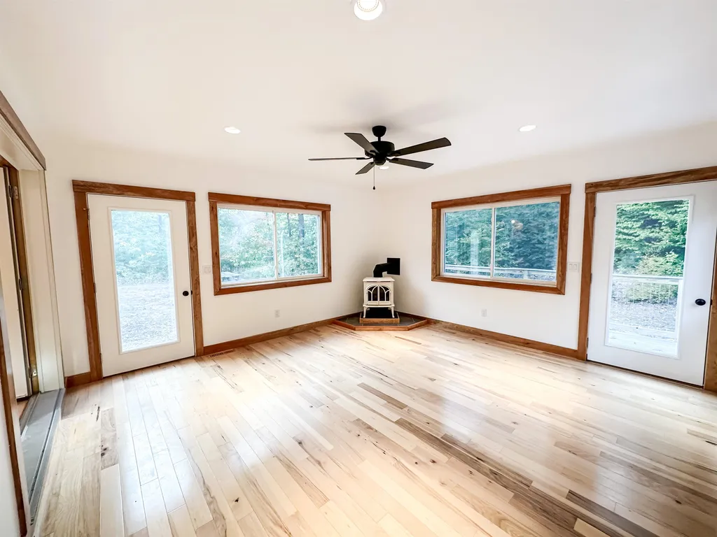 272 Drake Hill Road Albany NH 03818