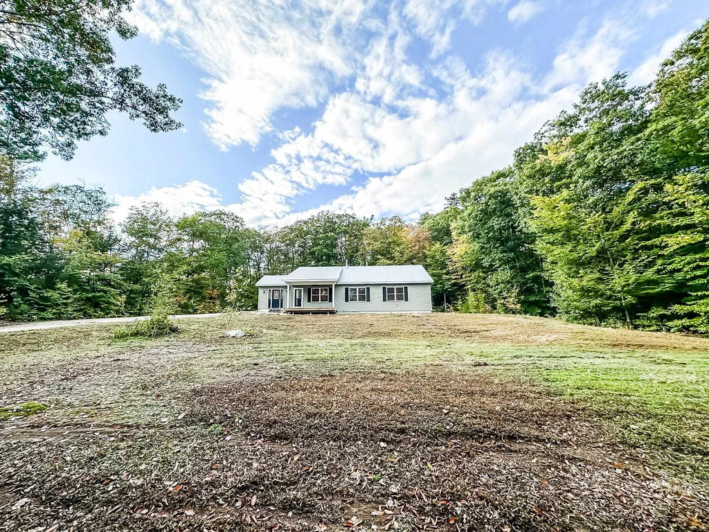 272 Drake Hill Road Albany NH 03818