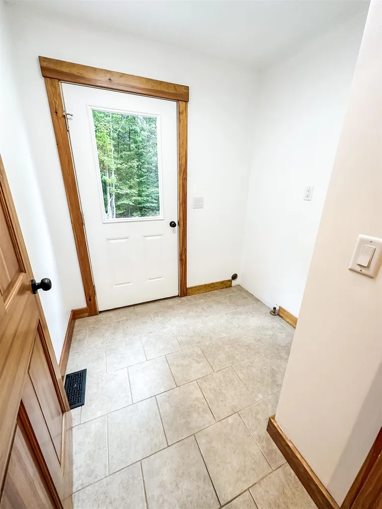 272 Drake Hill Road Albany NH 03818