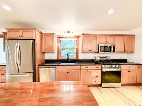 272 Drake Hill Road Albany NH 03818