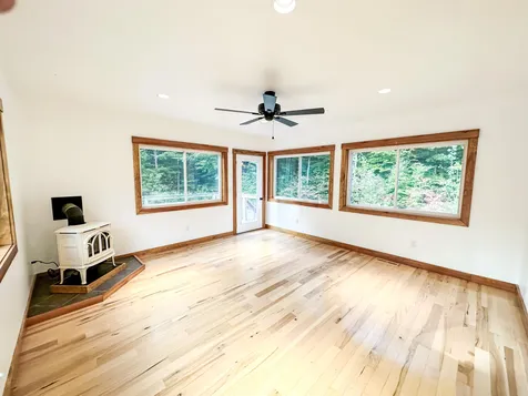 272 Drake Hill Road Albany NH 03818