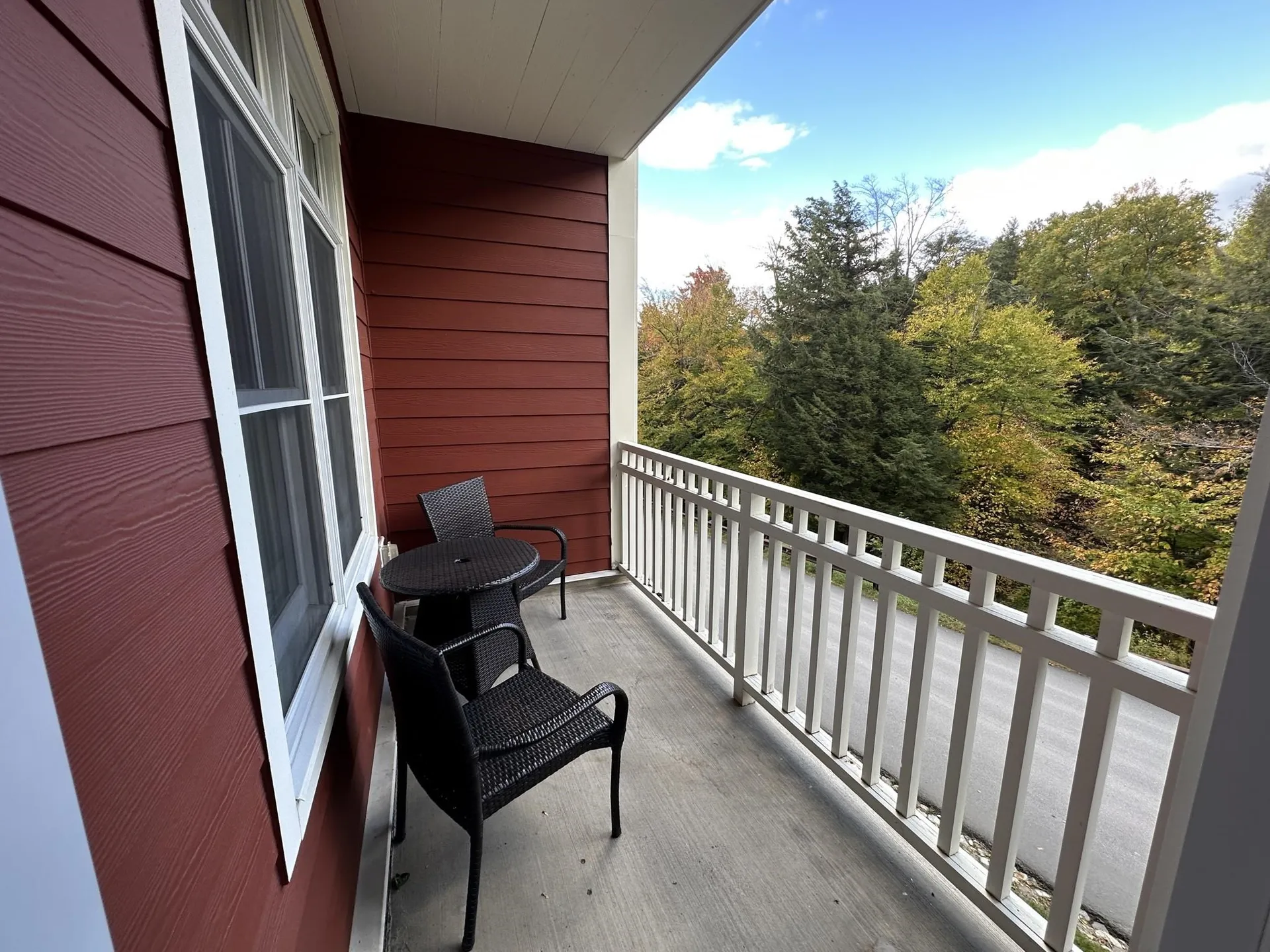102 Forest 202 / Iv Drive Warren VT 05674