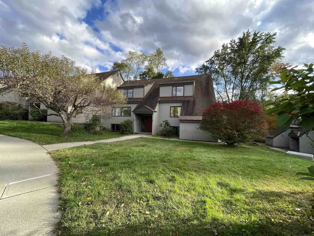 316 Brook Hollow Hanover NH 03755
