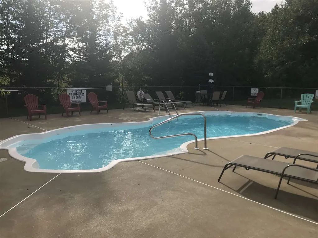 20 Shane Way Laconia NH 03246