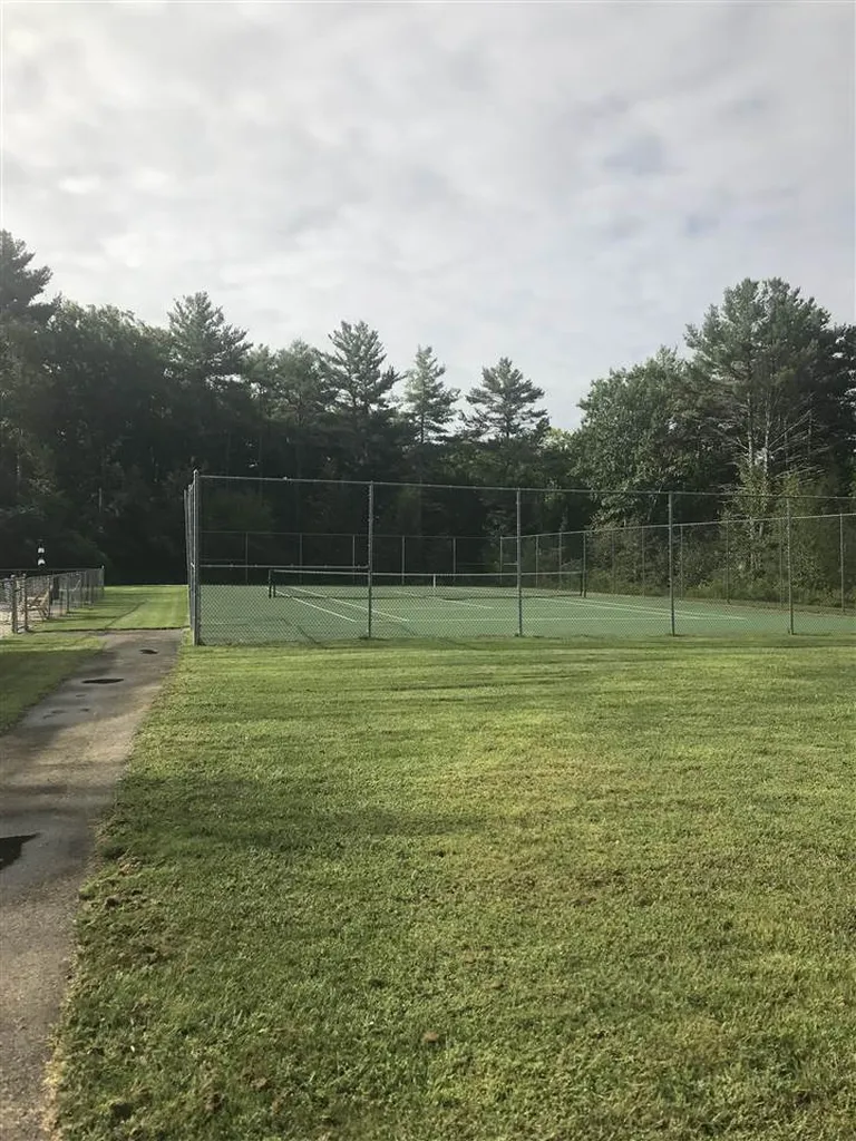20 Shane Way Laconia NH 03246