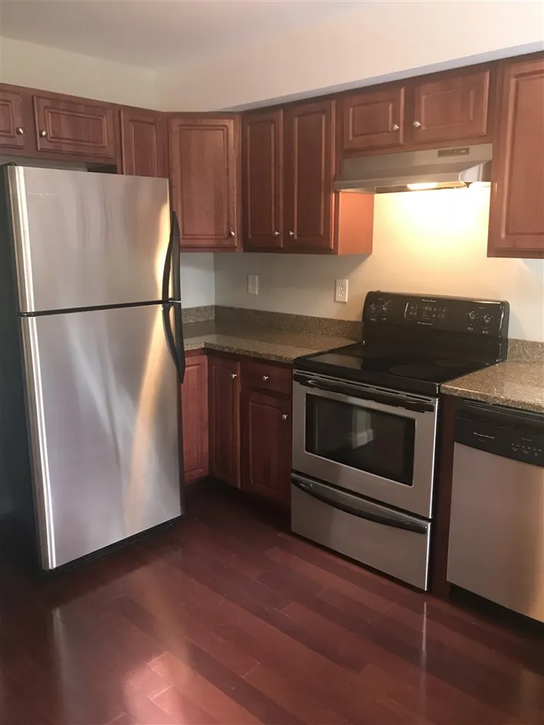 20 Shane Way Laconia NH 03246