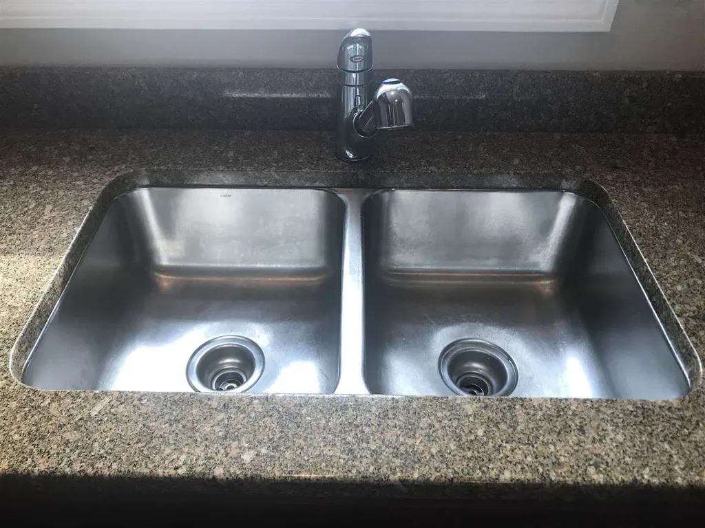 20 Shane Way Laconia NH 03246