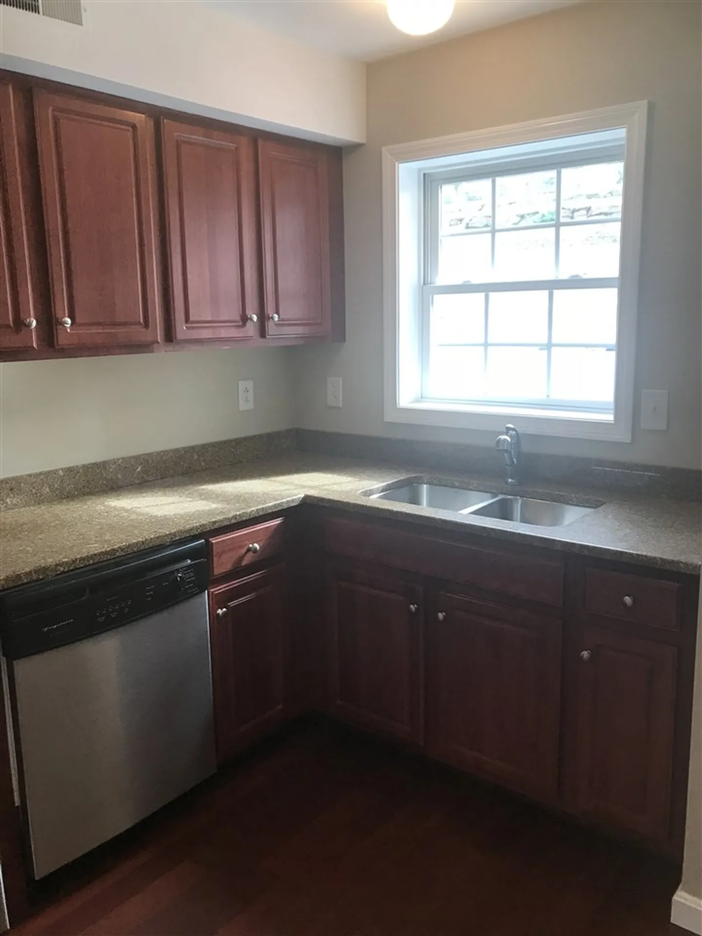 20 Shane Way Laconia NH 03246