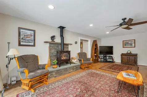 3 Schoolhouse Road Tuftonboro NH 03816