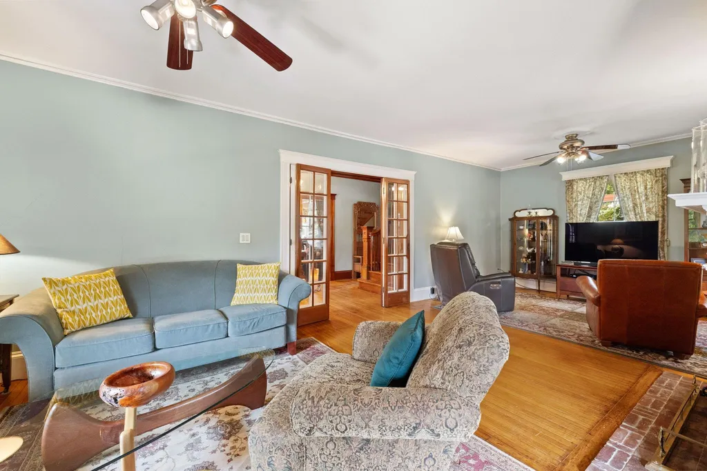 39 High Street Goffstown NH 03045