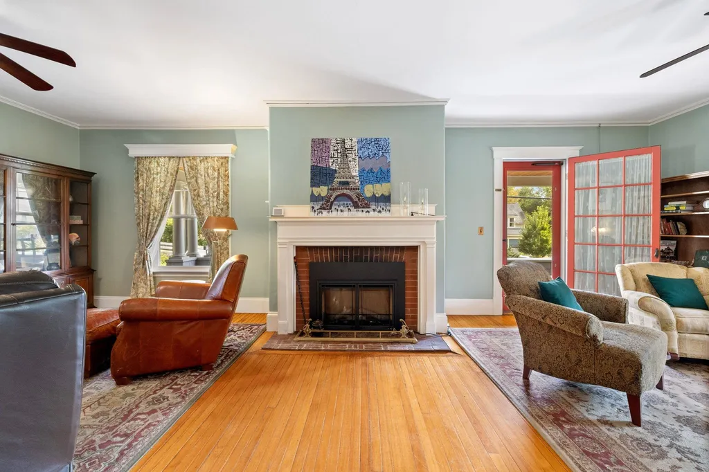 39 High Street Goffstown NH 03045