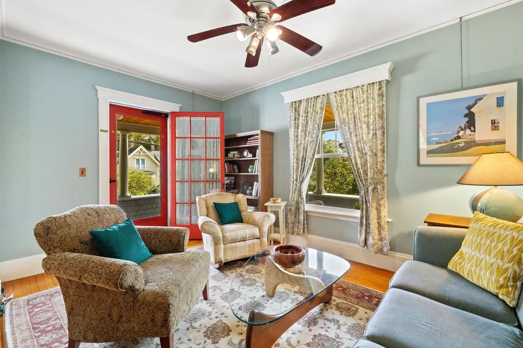 39 High Street Goffstown NH 03045
