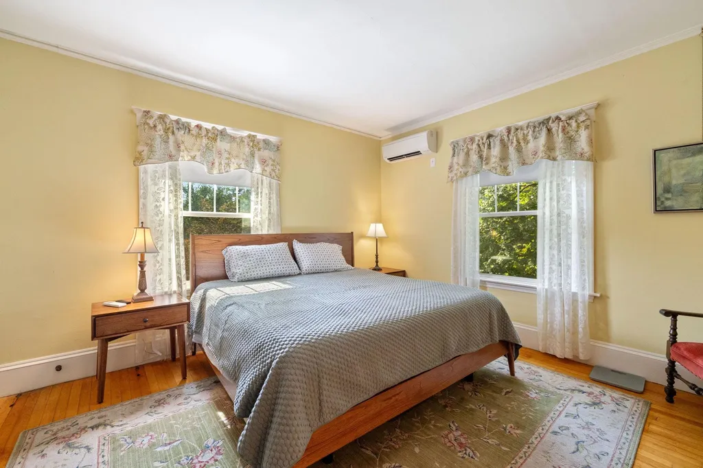 39 High Street Goffstown NH 03045
