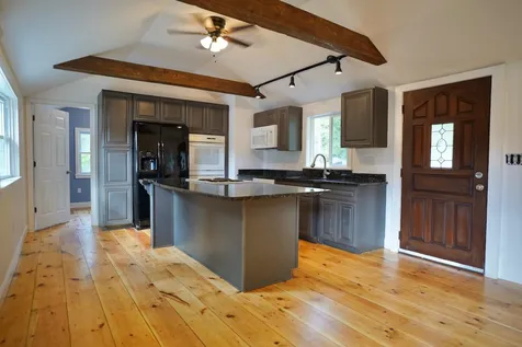 32 Hillside Drive Allenstown NH 03275