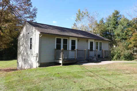 335 Wadleigh Falls Road Newmarket NH 03857