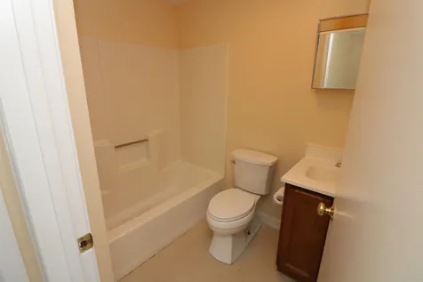 335 Wadleigh Falls Road Newmarket NH 03857