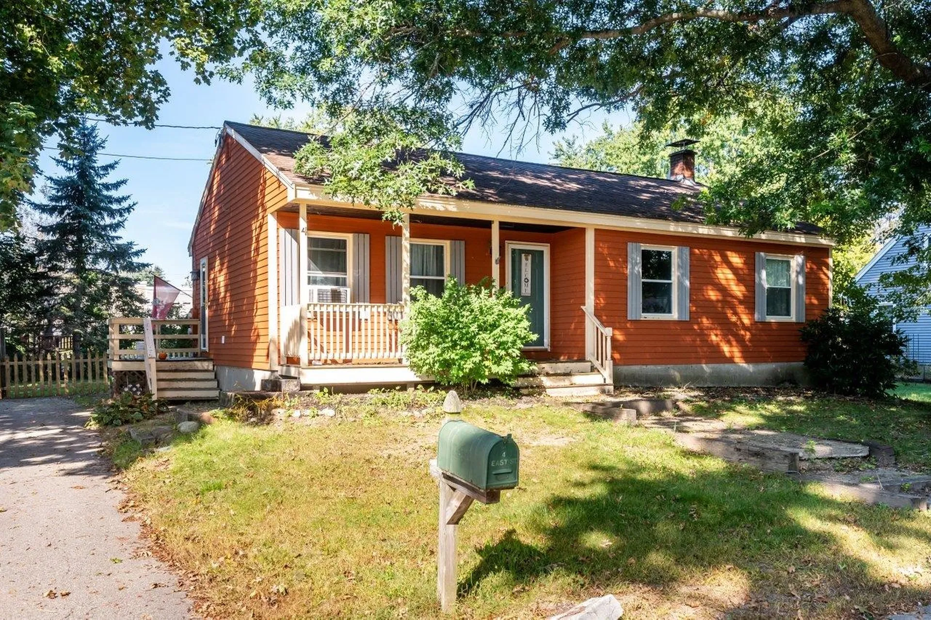 4 East Street Somersworth NH 03878