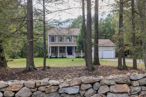 48 Labrador Road Farmington NH 03835
