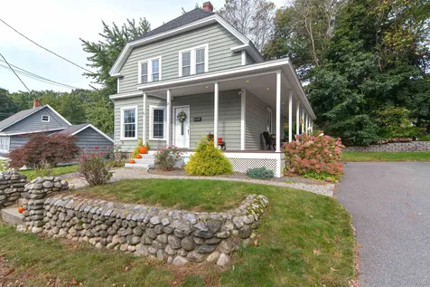 2 Howard Street Derry NH 03038